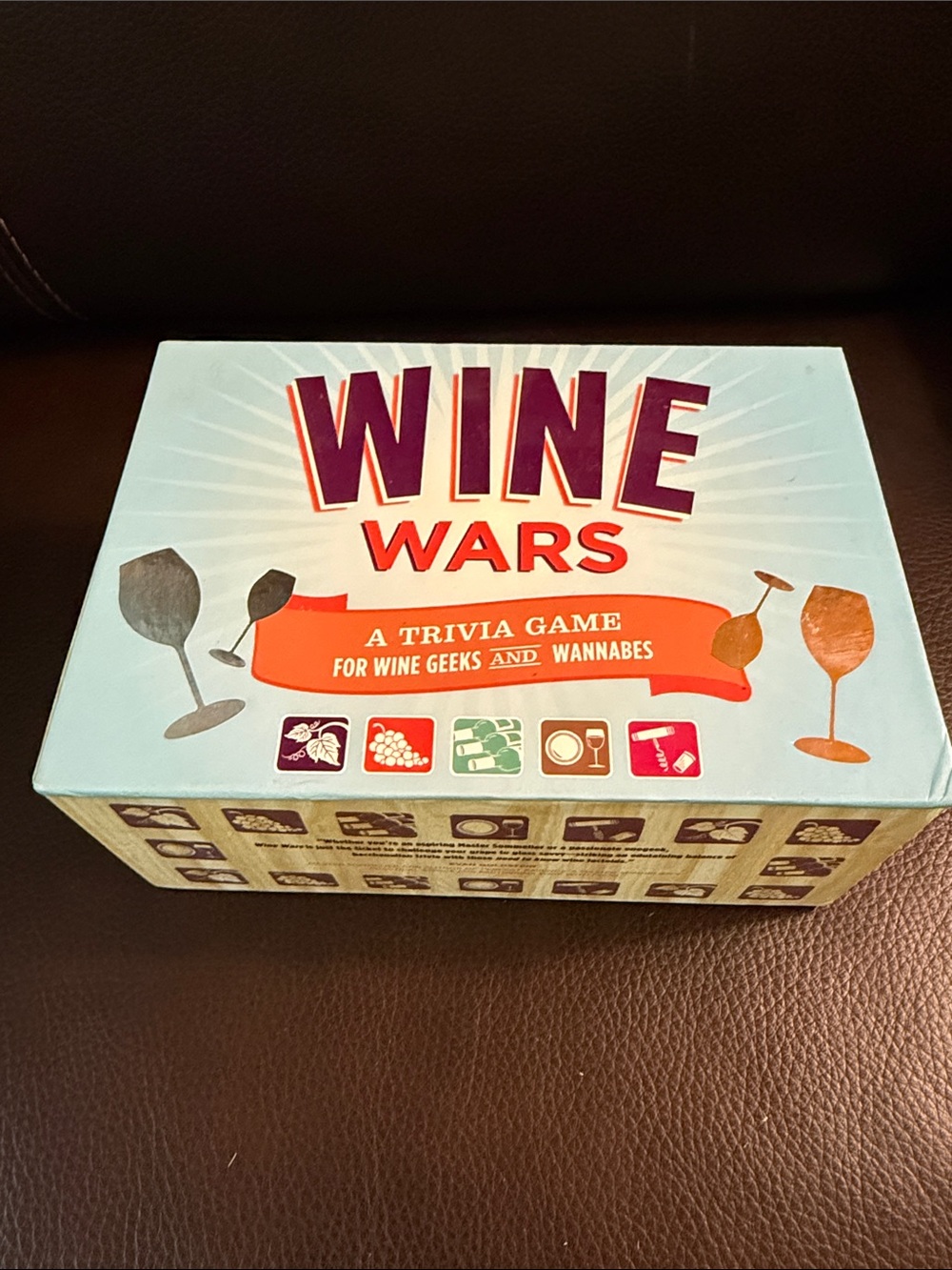 Wine Wars : A Trivia Game for Wine Geeks and Wannabes by Joyce Lock